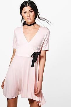 Boohoo Sally Eyelet Detail Wrap Dress