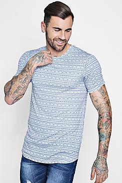 Boohoo Muscle Fit Sublimation Print Curve Hem T-shirt