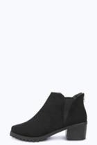 Boohoo Amy Cleated Pointed Suedette Chelsea Boot Black