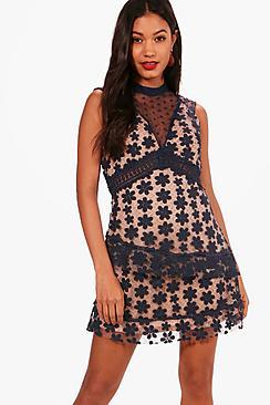 Boohoo Boutique Tabitha Floral Lace Rara Dress