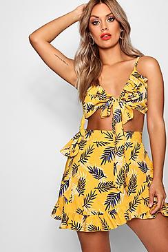Boohoo Plus Emilie Tropical Print Tie Front Crop + Skirt