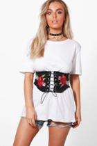 Boohoo Hollie Oversized Embroidered Belt T-shirt White
