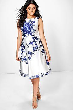 Boohoo Boutique Dora Porcelain Print Sateen Skater Dress