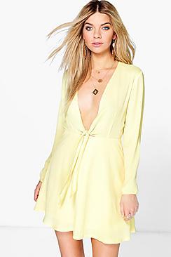 Boohoo Lola Knot Front Skater Dress