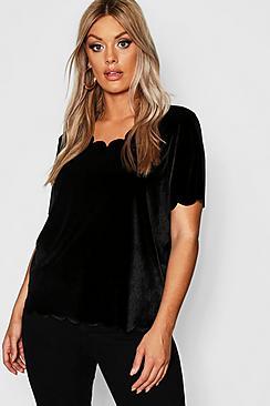 Boohoo Plus Velvet Scallop Hem Top