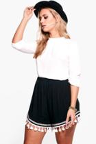 Boohoo Plus Ivy Tassle Hem Short Black