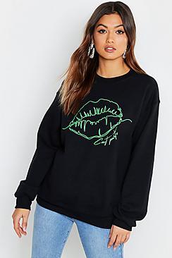 Boohoo Sketch Lips Slogan