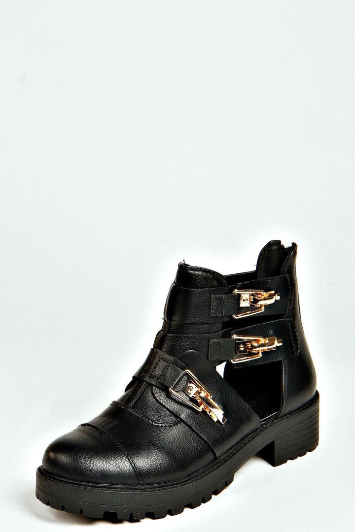 Boohoo Sadie Clip Buckle Cut Out Boot - Black