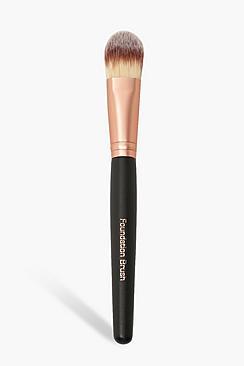 Boohoo Royal Foundation Brush