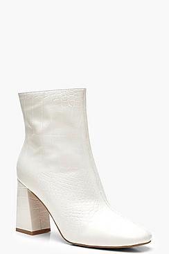 Boohoo White Croc Block Heel Shoe Boots