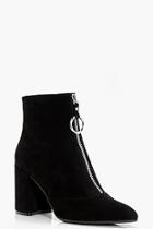 Boohoo Tegan Oversized O-ring Cylinder Heel Boot