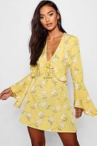 Boohoo Petite Floral Flare Sleeve Dress