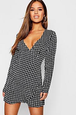Boohoo Petite Dogtooth Wrap Skater Dress
