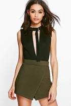 Boohoo Freyja Bandage Fabric Skort Khaki