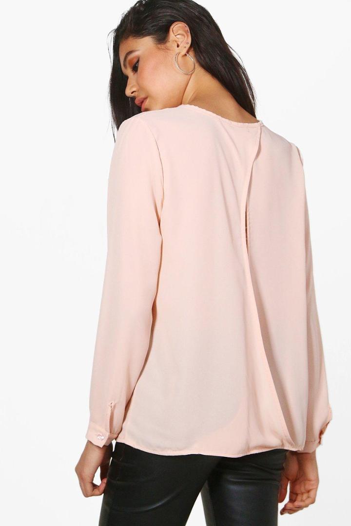 Boohoo Hollie Open Back Woven Blouse Blush