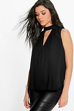 Boohoo Eva Cut Out Pleat Front Woven Swing Top