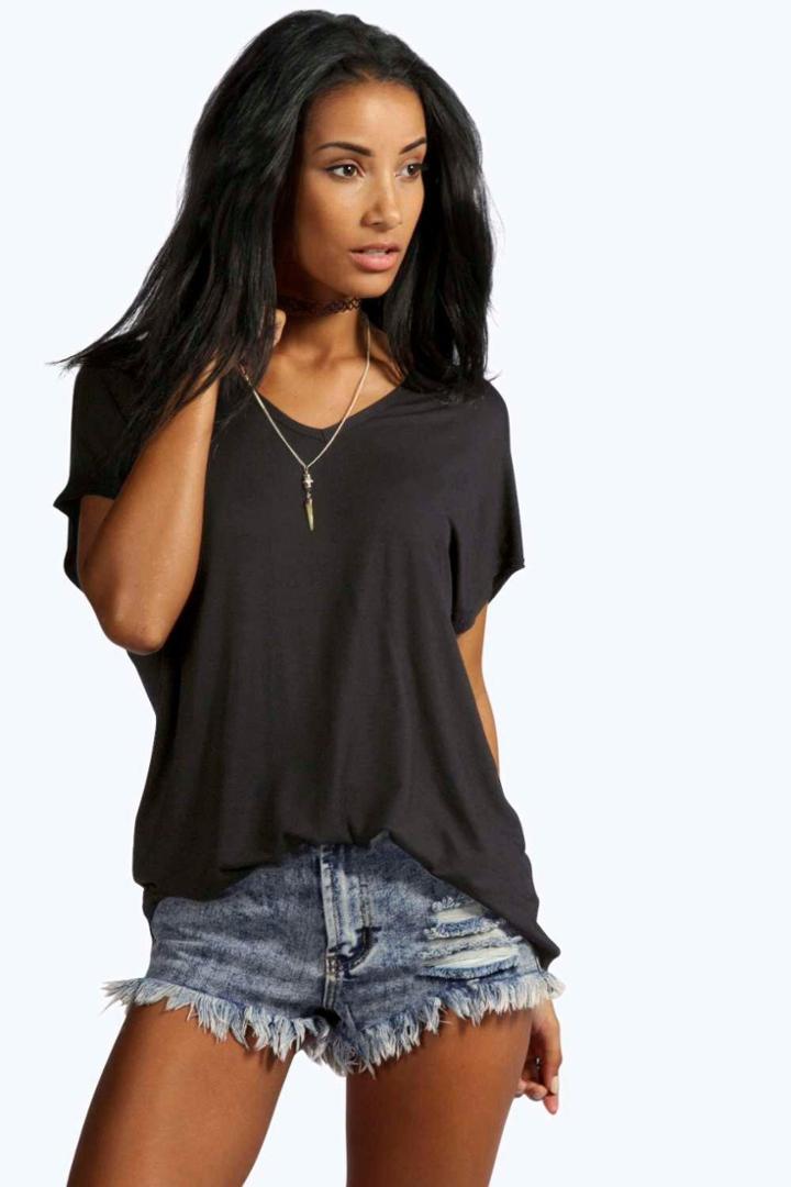 Boohoo Lily Basic Jersey V Neck Oversized Tee Black