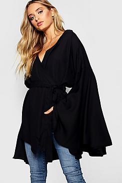 Boohoo Leah Extreme Sleeve Tie Wrap Kimono