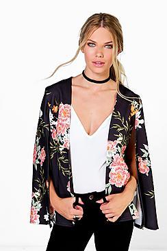 Boohoo Amelia Floral Cape Blazer