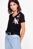 Boohoo Tia V Neck Embroidered Tee Black