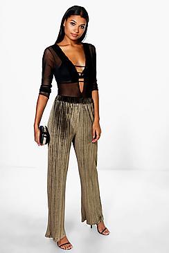 Boohoo Boutique Priya Pleated Velvet Wide Leg Trousers