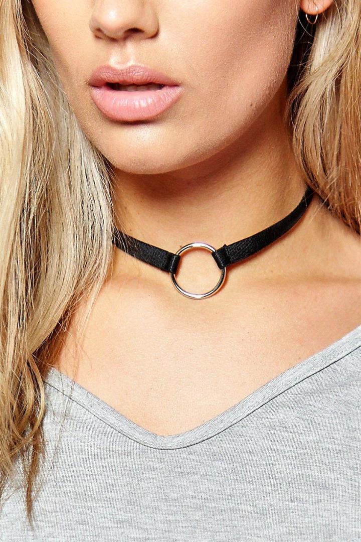 Boohoo Plus Aliza Ring Detail Choker Black