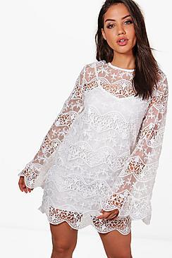 Boohoo Rhiannon Lace Panelled Sleeve Shift Dress