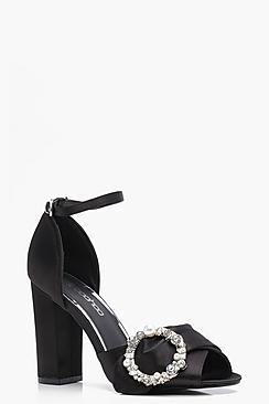 Boohoo Faith Pearl & Diamante Broad Block Heel