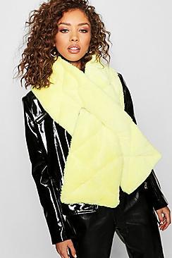Boohoo Reversible Neon Faux Fur Padded Scarf