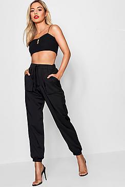 Boohoo Petite Woven Pocket Cargo Trouser