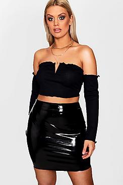 Boohoo Plus Isla V Bar Ribbed Crop Top