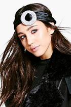 Boohoo Keira Knitted Ring Detail Velvet Headband