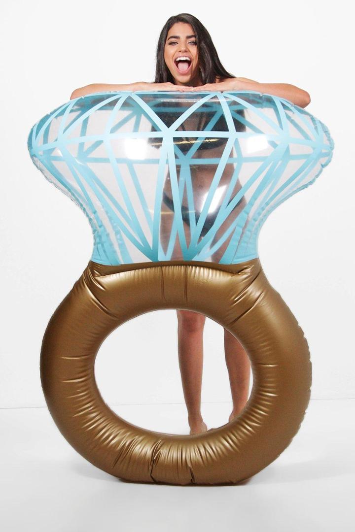 Boohoo Bling Ring Pool Float Gold