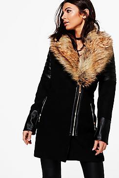 Boohoo Lara Faux Fur Collar Coat