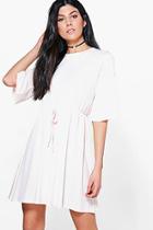 Boohoo Freida Premium Fabric Skater Dress