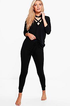 Boohoo Lois Choker Jumper & Jogger Knitted Lounge Set