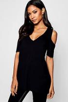 Boohoo V Neck Cold Shoulder Short Sleeve Top