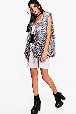 Boohoo Elizabeth Faux Fur Gilet