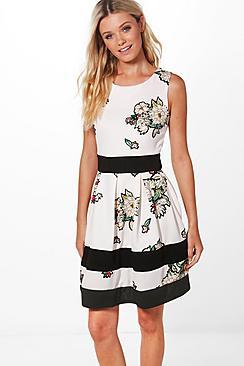 Boohoo Charlotte Floral Print Skater Dress