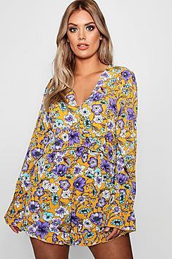 Boohoo Plus Erin Woven Floral Print Ruffle Playsuit