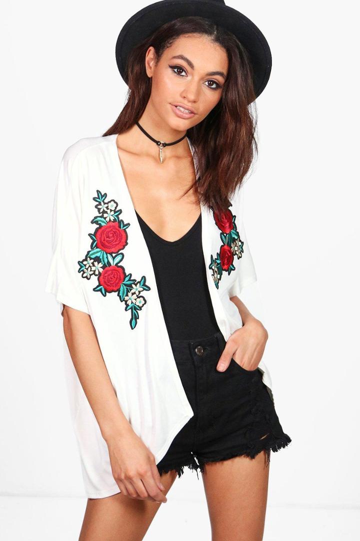 Boohoo Sophie Rose Embroidered Kimono Cream
