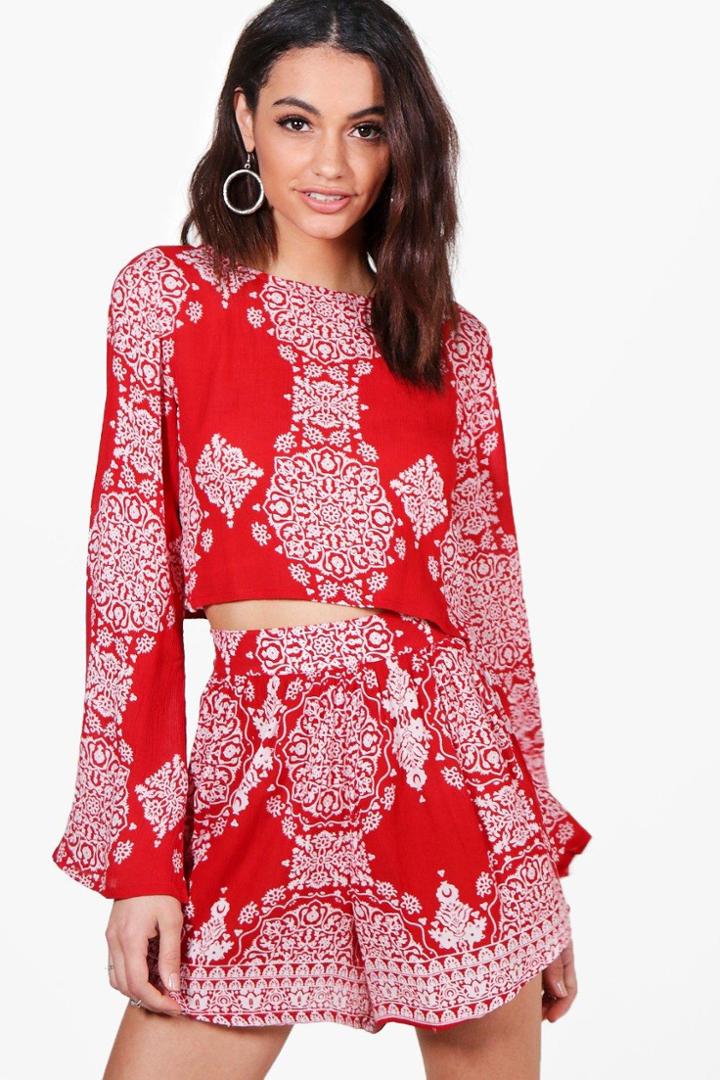 Boohoo Sonia Woven Boarder Print Crop & Shorts Co-ord Red