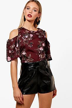 Boohoo Callie Dark Floral Cold Shoulder Top
