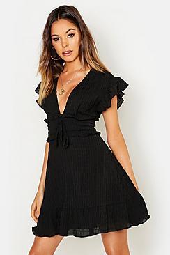 Boohoo Crinkle Fabric Ruffle Detail Plunge Shift Dress