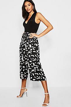 Boohoo Large Dalmation Spot Tie Waist Culottes