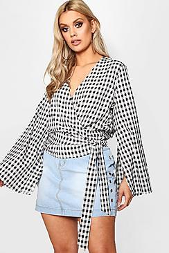 Boohoo Plus Charlotte Gingham Split Sleeve Wrap Top
