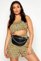 Boohoo Plus Front Chain Detail Bum Bag