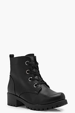 Boohoo Elsa Eyelet Detail Chunky Hiker Boots