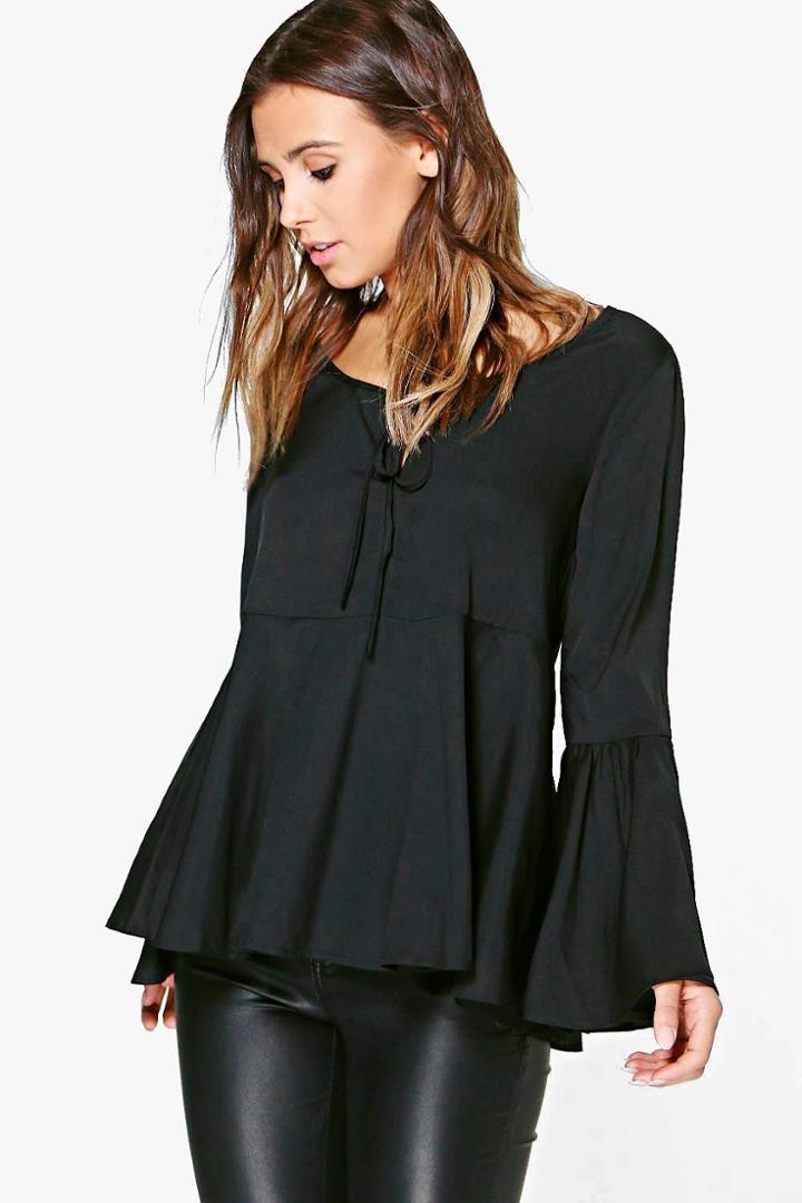 Boohoo Petite Isla Woven Frill Hem + Frill Sleeve Top Black