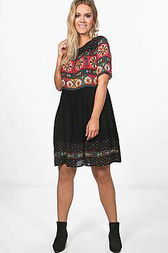 Boohoo Plus Matilda Retro Print Midi Dress